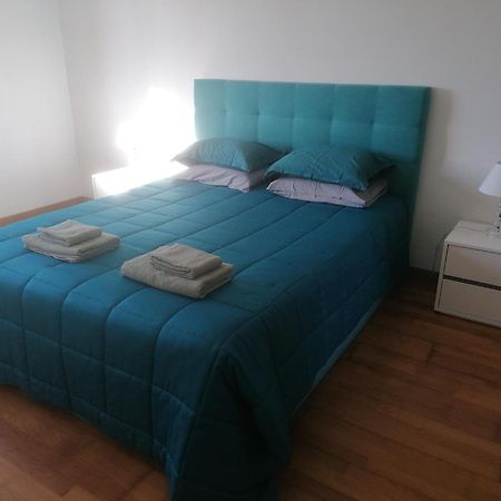 Arquinha Apartment ปอนตาเดลกาดา ภายนอก รูปภาพ