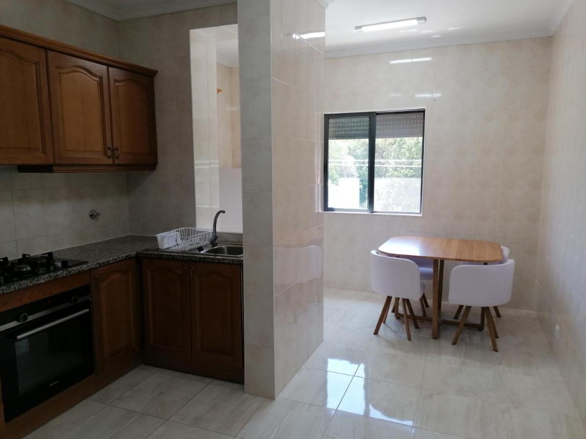 Arquinha Apartment ปอนตาเดลกาดา ภายนอก รูปภาพ