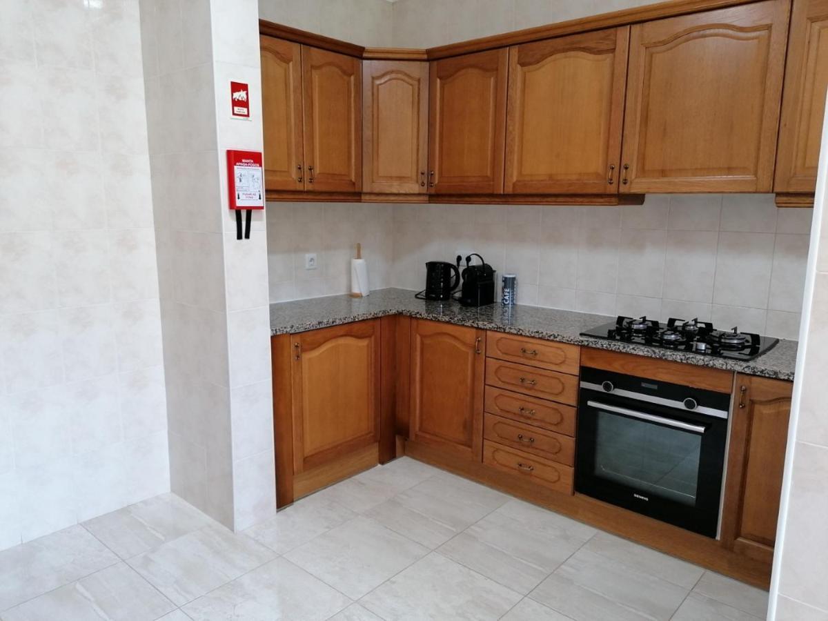 Arquinha Apartment ปอนตาเดลกาดา ภายนอก รูปภาพ